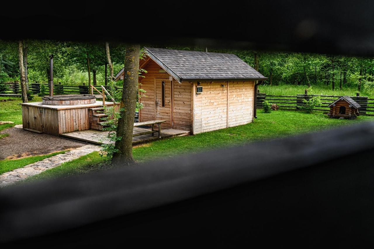Pension Pîrîu' Morii Gura Humorului Extérieur photo
