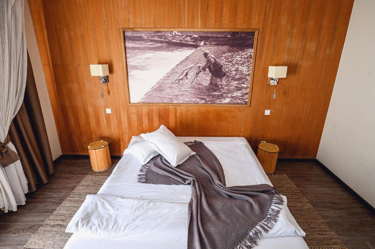 Pension Pîrîu' Morii Gura Humorului Extérieur photo